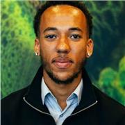 An Economics and Maths tutor for GCSE and A level students